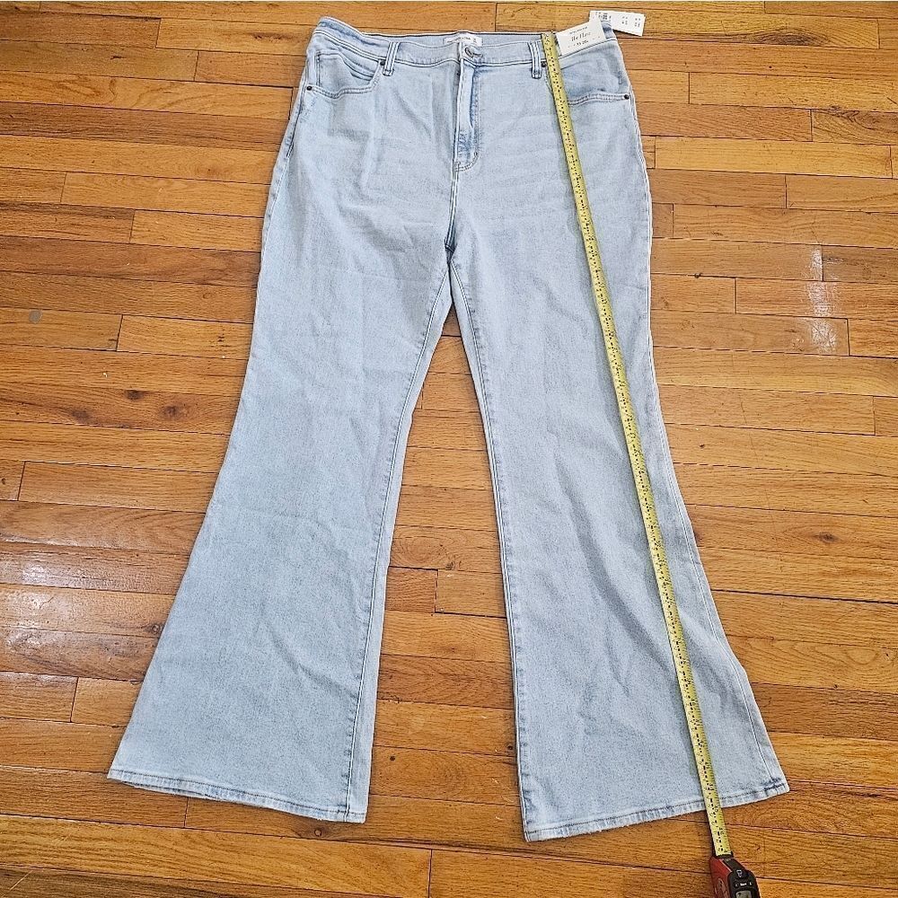 Abercrombie Fitch Flare Leg Blue Denim Jeans Size 35 - Picture 8 of 12